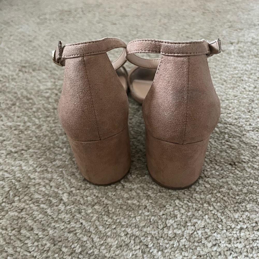 Target Tan Block Heels - Picture 2 of 3